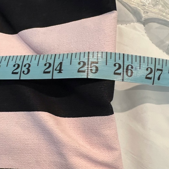 Victoria’s Secret Large Canvas Bag - Picture 4 of 9